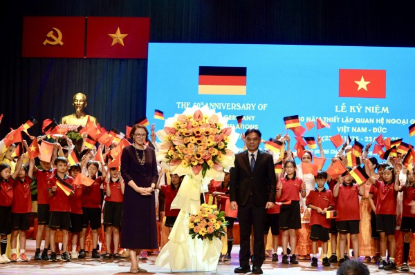 TP.HCM kỷ niệm nửa thế kỷ Việt Nam và Đức đồng hành