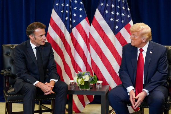 Tổng thống Pháp nêu bí quyết để ông Trump nhận giải Nobel Hòa bình