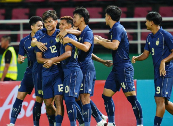 U.23 Thái Lan thắng cực đậm Mông Cổ, U.23 Indonesia bất lực còn Malaysia thua sốc U.23 Thái Lan thắng cực đậm Mông Cổ, U.23 Indonesia bất lực còn Malaysia thua sốc