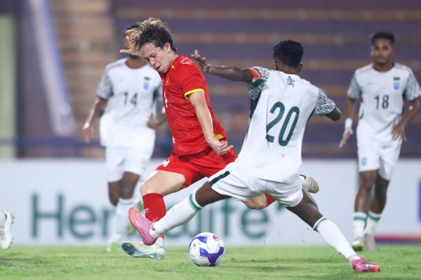 U.23 Việt Nam thay nhau ghi bàn, U.23 Singapore quá khó để 'bắt bài'