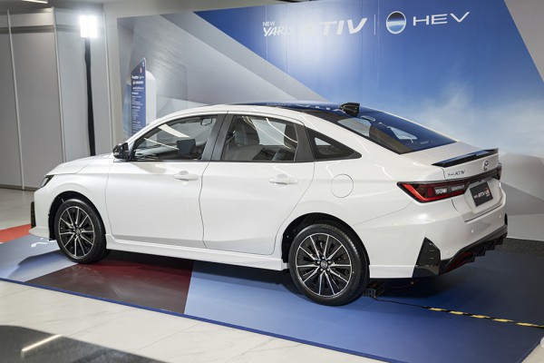 Toyota Vios Hybrid hút khách, tháng đầu mở bán nhận gần 3.700 đơn đặt hàng