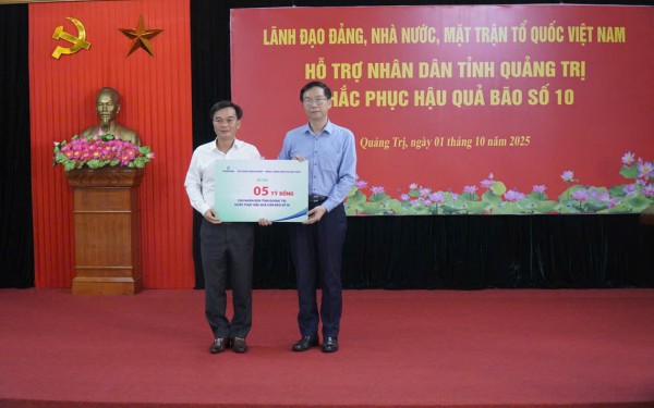 Thường trực Ban Bí thư: Ưu tiên lo cuộc sống bà con bị thiệt hại do bão số 10