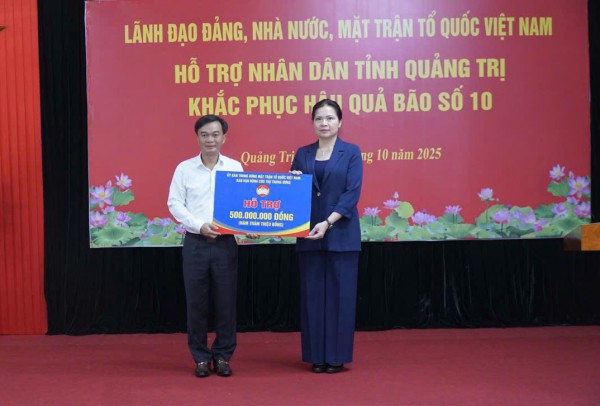 Thường trực Ban Bí thư: Ưu tiên lo cuộc sống bà con bị thiệt hại do bão số 10