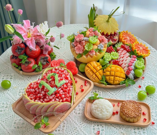 Mâm cỗ trung thu đẹp mê, mẹ đảm khiến dân mạng 'mắt tròn mắt dẹt'