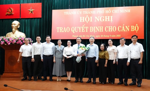 Đặc khu Côn Đảo có Bí thư là Ủy viên Ban Thường vụ Thành ủy TP.HCM