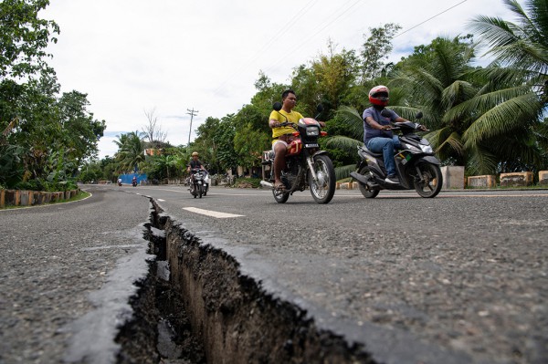 Thảm kịch động đất ở Philippines