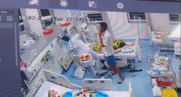 TP.HCM: Người đàn ông liên tục đánh điều dưỡng, đòi đốt bệnh viện TP.HCM: Người đàn ông liên tục đánh điều dưỡng, đòi đốt bệnh viện