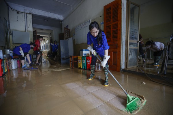 Hình ảnh Trường ĐH Sư phạm Thái Nguyên ngổn ngang sau lũ lịch sử