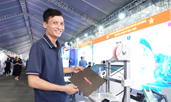 Triển lãm thiết bị công nghệ chiến lược tại Đại hội Đảng bộ TP.HCM