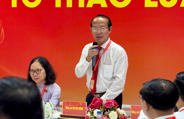Ông Võ Văn Dũng tiếp tục làm Chủ nhiệm Ủy ban Kiểm tra Thành ủy TP.HCM Ông Võ Văn Dũng tiếp tục làm Chủ nhiệm Ủy ban Kiểm tra Thành ủy TP.HCM