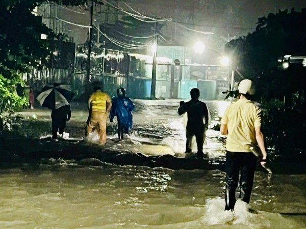 Chống ngập ở TP.HCM: Câu chuyện thủy triều và tiến sĩ Hoàng Ngọc Kỷ Chống ngập ở TP.HCM: Câu chuyện thủy triều và tiến sĩ Hoàng Ngọc Kỷ