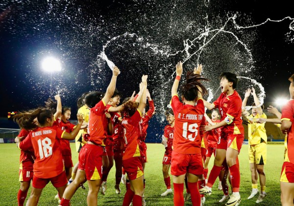 U.17 Việt Nam thắng kịch tính Hồng Kông, xuất sắc giành vé VCK châu Á: VFF thưởng nóng U.17 Việt Nam thắng kịch tính Hồng Kông, xuất sắc giành vé VCK châu Á: VFF thưởng nóng