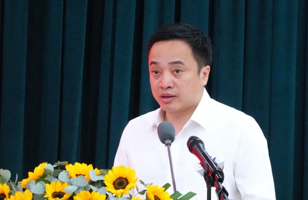 Bí thư Trần Lưu Quang: TP.HCM sẽ sắp xếp lại lãnh đạo phường, xã Bí thư Trần Lưu Quang: TP.HCM sẽ sắp xếp lại lãnh đạo phường, xã