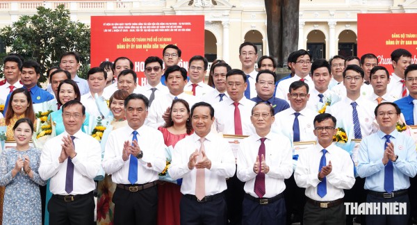 Xây nền móng siêu đô thị TP.HCM từ điển hình dân vận khéo Xây nền móng siêu đô thị TP.HCM từ điển hình dân vận khéo