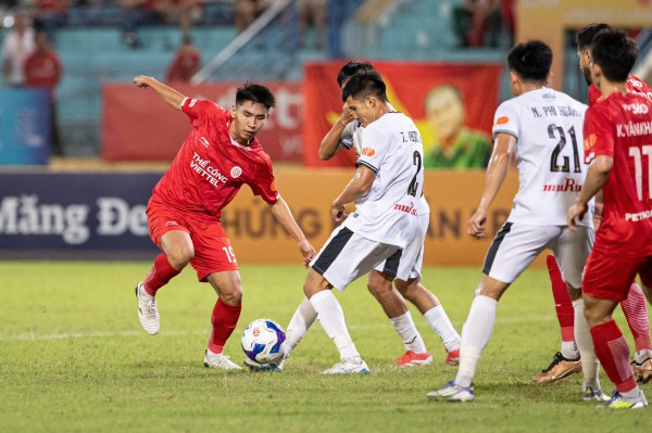 HLV Kim Sang-sik tìm 'quân bài tẩy' cho U.23 Việt Nam ở SEA Games 33 HLV Kim Sang-sik tìm 'quân bài tẩy' cho U.23 Việt Nam ở SEA Games 33