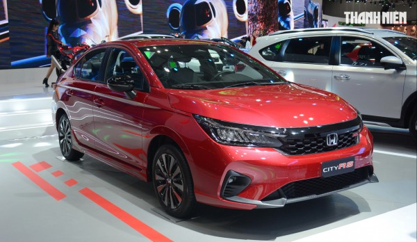Sedan hạng B không còn là 'gà đẻ trứng vàng' của các hãng xe tại Việt Nam Sedan hạng B không còn là 'gà đẻ trứng vàng' của các hãng xe tại Việt Nam