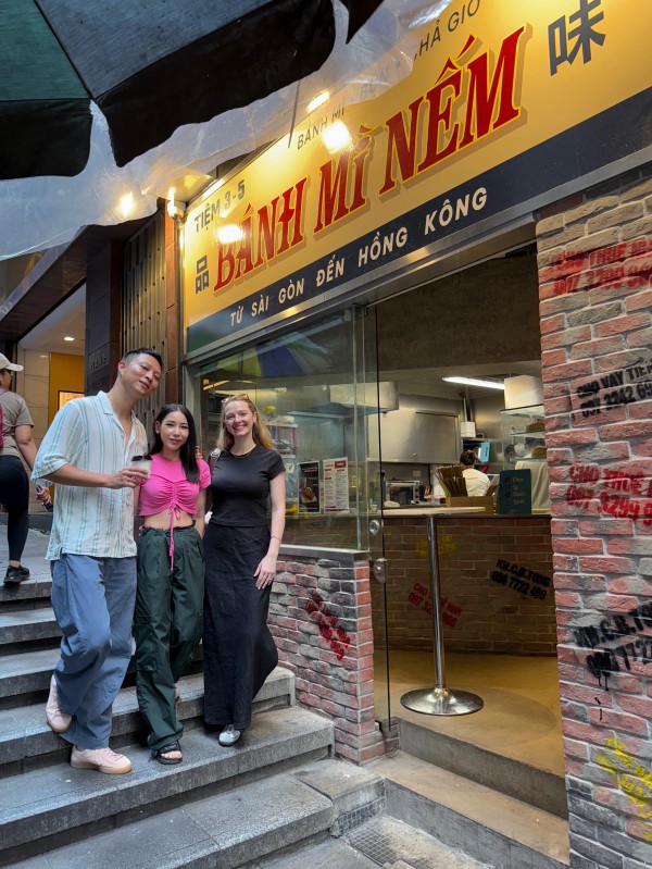 Người phụ nữ Việt làm nên kỳ tích: Tiệm bánh mì ở Hồng Kông được Michelin vinh danh Người phụ nữ Việt làm nên kỳ tích: Tiệm bánh mì ở Hồng Kông được Michelin vinh danh