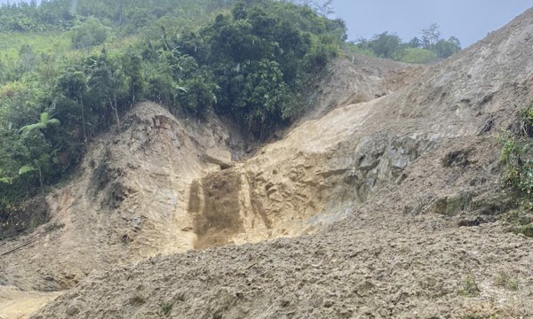 Tiếp cận được 5 thôn bị cô lập ở xã Ngọc Linh, Quảng Ngãi Tiếp cận được 5 thôn bị cô lập ở xã Ngọc Linh, Quảng Ngãi