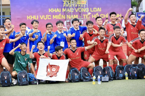 Kịch tính bóng đá sinh viên: 2 thẻ đỏ cùng 2 quả phạt đền, gay cấn đến giờ chót