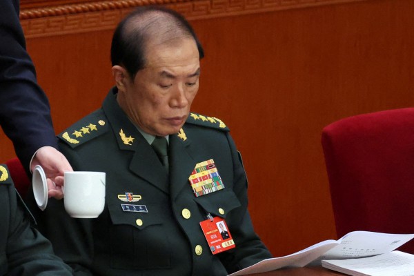 9 quan chức cấp cao Trung Quốc bị khai trừ đảng, tước quân tịch 9 quan chức cấp cao Trung Quốc bị khai trừ đảng, tước quân tịch