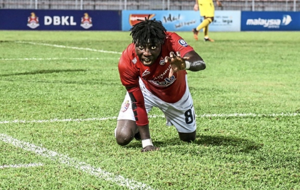 AFC chưa 'kết án' vụ gian lận, Malaysia gọi 3 cầu thủ nhập tịch cho trận gặp Lào: Là ai?