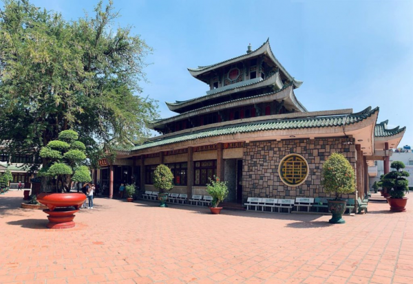 An Giang bố trí lại 3 điểm thu phí tham quan Khu du lịch Núi Sam An Giang bố trí lại 3 điểm thu phí tham quan Khu du lịch Núi Sam
