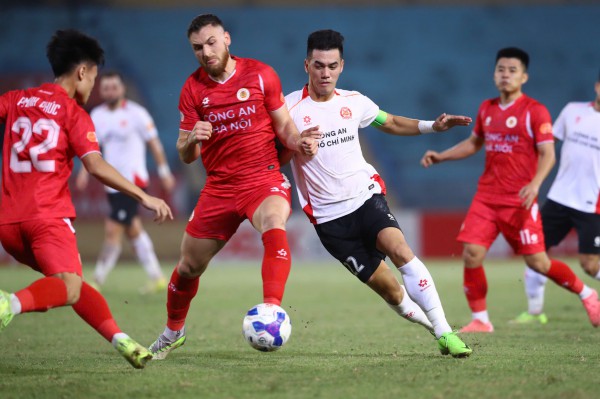 Bảng xếp hạng V-League mới nhất: CLB CAHN chạy thẳng lên tốp 2, HAGL bị đẩy xuống tận đáy Bảng xếp hạng V-League mới nhất: CLB CAHN chạy thẳng lên tốp 2, HAGL bị đẩy xuống tận đáy