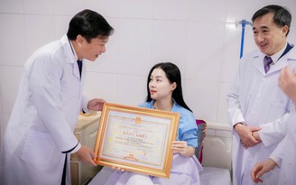 Bo-Y-te-tang-bang-khen-4-dieu-duong-dung-cam-bao-ve-benh-nhan-a.jpg