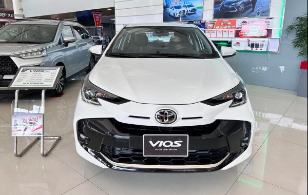 Chạy đua ưu đãi, xe sedan hạng B dưới 600 triệu tại Việt Nam 'đại hạ giá' Chạy đua ưu đãi, xe sedan hạng B dưới 600 triệu tại Việt Nam 'đại hạ giá'