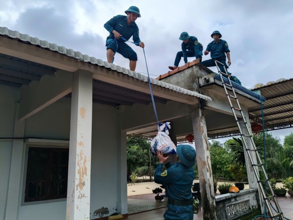Đà Nẵng tổng lực ứng phó trước giờ bão Fengshen đổ bộ Đà Nẵng tổng lực ứng phó trước giờ bão Fengshen đổ bộ
