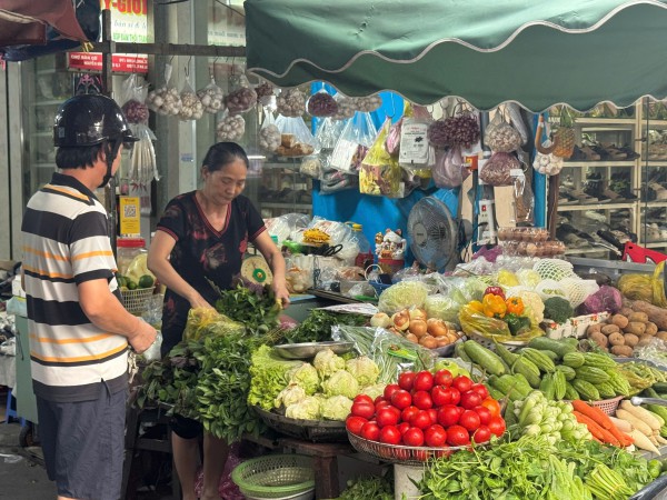 Đời chợ ở TP.HCM: Ai giữ lại một thời chợ? Đời chợ ở TP.HCM: Ai giữ lại một thời chợ?