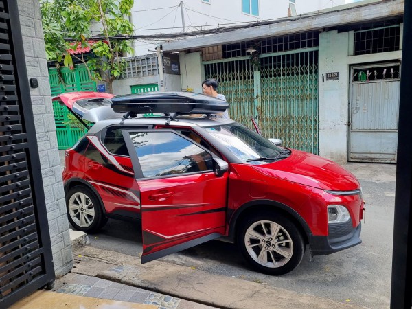 Gắn cốp nắp phi thuyền trên ô tô có ảnh hưởng đến vận hành? Gắn cốp nắp phi thuyền trên ô tô có ảnh hưởng đến vận hành?