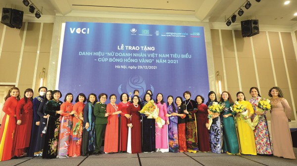 “Giá trị mềm” của phụ nữ trong kỷ nguyên lãnh đạo mới