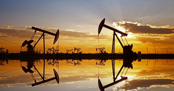 Giá xăng dầu hôm nay 4.10.2025: Tuần lao dốc hơn 8%