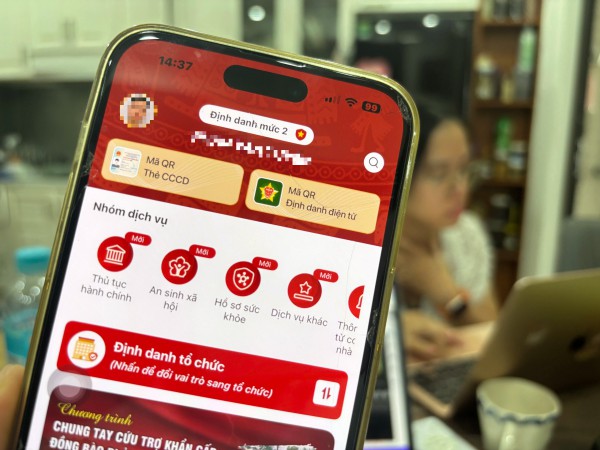 Giải quyết chế độ BHXH ngay trên ứng dụng VNeID Giải quyết chế độ BHXH ngay trên ứng dụng VNeID