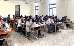 Hoc-sinh-truong-chuyen-TPHCM-truyen-lua-STEM-den-tinh-xa-a.jpg