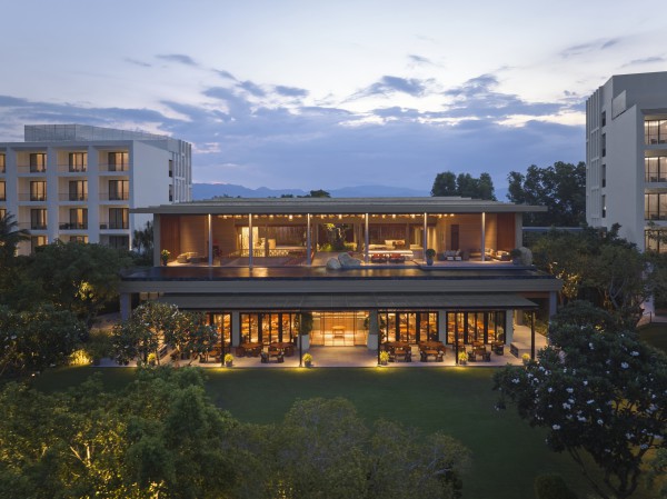 JW Marriott chính thức khai trương khách sạn hạng sang tại Cam Ranh JW Marriott chính thức khai trương khách sạn hạng sang tại Cam Ranh