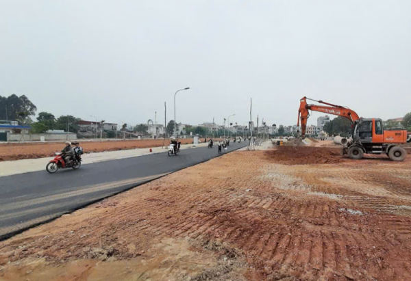 Lâm Đồng: Dự án khu dân cư chậm tiến độ 12 năm, sai phạm chồng sai phạm Lâm Đồng: Dự án khu dân cư chậm tiến độ 12 năm, sai phạm chồng sai phạm