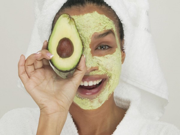 Làm đẹp từ gian bếp: Dưỡng da và tóc chuẩn spa với trái bơ Làm đẹp từ gian bếp: Dưỡng da và tóc chuẩn spa với trái bơ