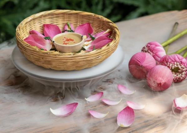 Lễ hội ẩm thực chay ở TP.HCM bắt đầu ngày mai 31.10: 200 món chay từ sen Lễ hội ẩm thực chay ở TP.HCM bắt đầu ngày mai 31.10: 200 món chay từ sen