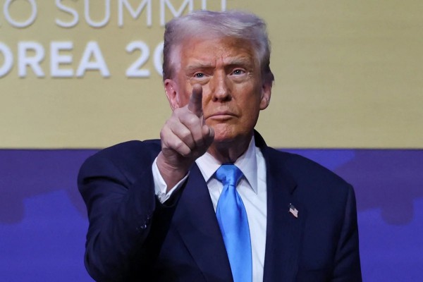 Mỹ giới hạn 7.500 người tị nạn mỗi năm, ưu tiên người da trắng Nam Phi Mỹ giới hạn 7.500 người tị nạn mỗi năm, ưu tiên người da trắng Nam Phi