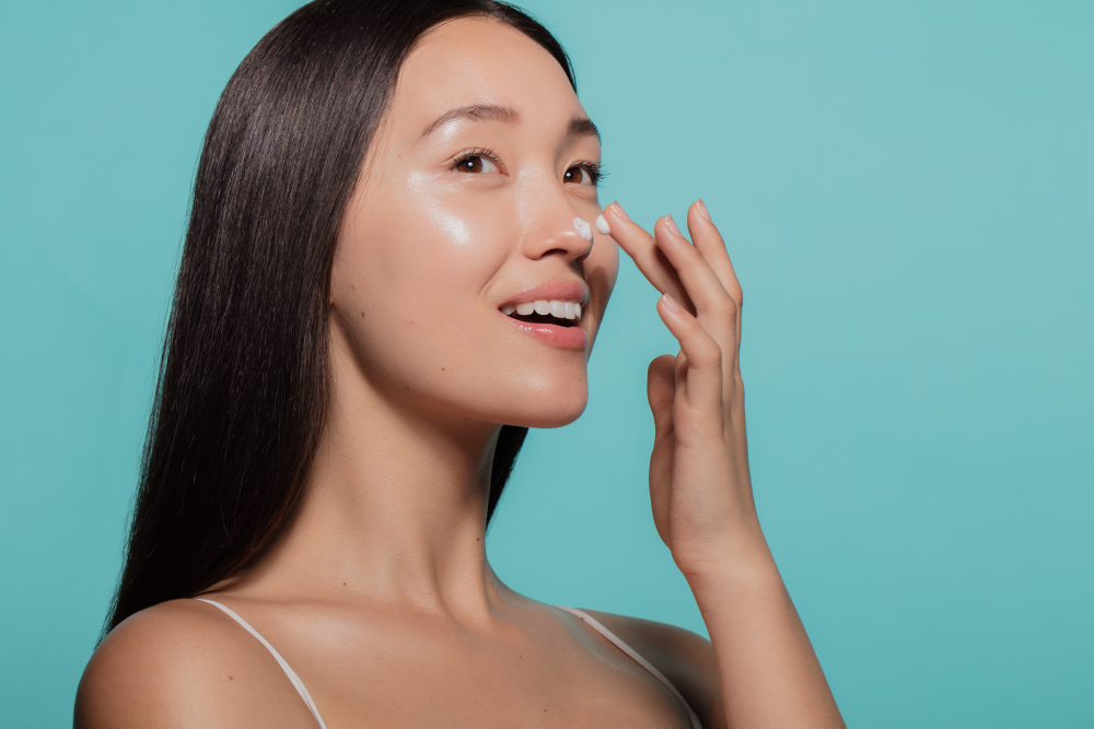 Mỹ phẩm chứa SPF có đủ để bảo vệ làn da?