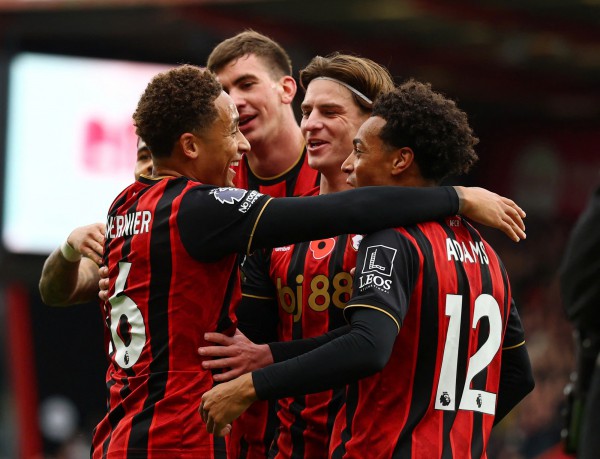 Những đội bóng nhỏ đang bay bổng ở giải Ngoại hạng Những đội bóng nhỏ đang bay bổng ở giải Ngoại hạng