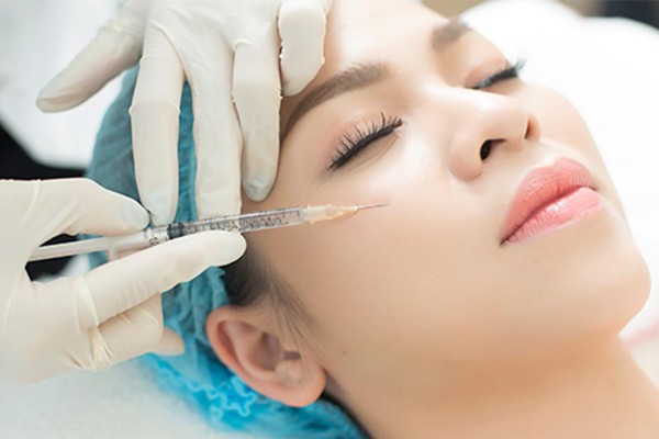 Những hệ lụy từ việc tiêm filler mà có thể bạn chưa biết Những hệ lụy từ việc tiêm filler mà có thể bạn chưa biết