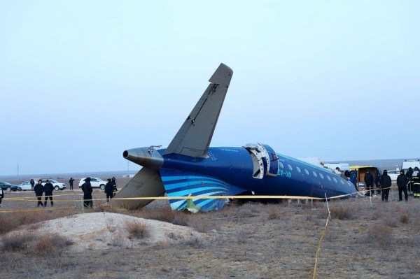 Ông Putin lần đầu làm rõ vụ rơi máy bay chở khách Azerbaijan Airlines