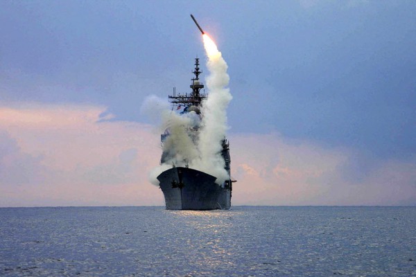 Ông Trump 'bắn tín hiệu' việc chuyển tên lửa Tomahawk cho Ukraine Ông Trump 'bắn tín hiệu' việc chuyển tên lửa Tomahawk cho Ukraine