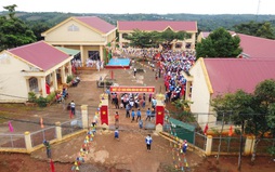 Rut-ngan-khoang-cach-giao-duc-a.jpg