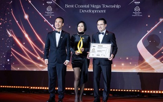 Sieu-do-thi-bien-xuat-sac-goi-ten-CaraWorld-Cam-Ranh-a.jpg