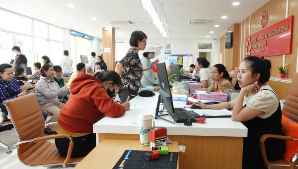 Thêm biên chế, thêm quyền cho phường xã