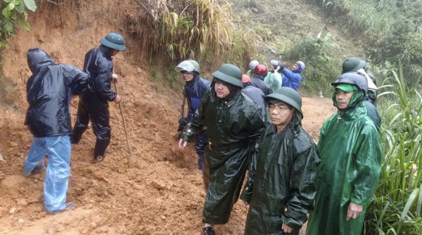 Tiếp cận được 5 thôn bị cô lập ở xã Ngọc Linh, Quảng Ngãi Tiếp cận được 5 thôn bị cô lập ở xã Ngọc Linh, Quảng Ngãi